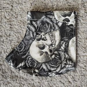 Skull and Roses Face Mask